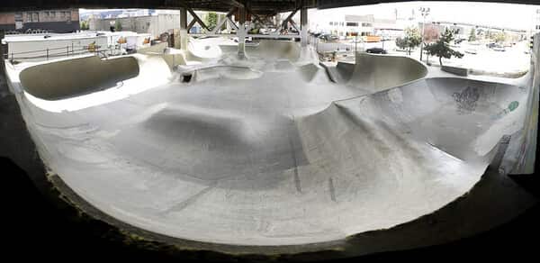 Les meilleurs skateparks du monde - Burnside